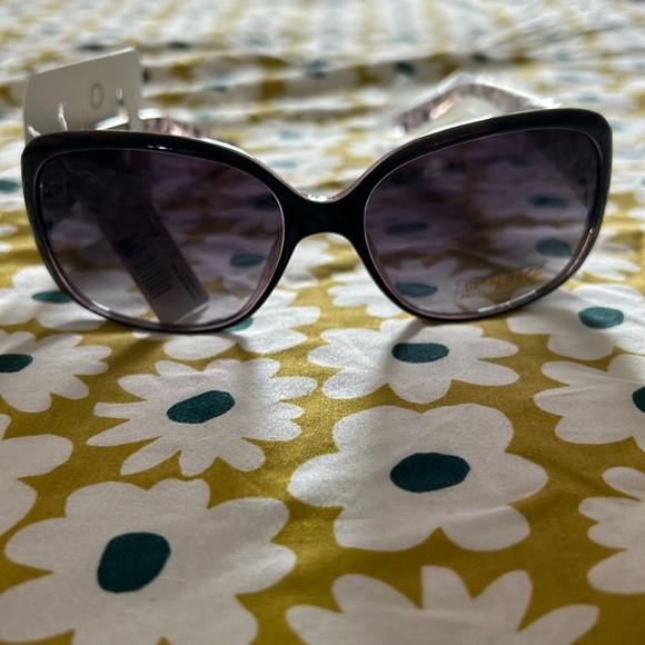 Purple print sunglasses - Picture 1 of 5